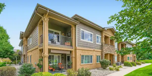 2321 Calais Drive
