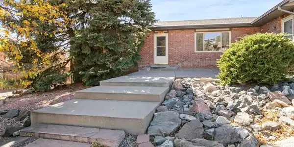 16858 W 14th Place