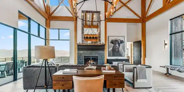 43 Granite Circle