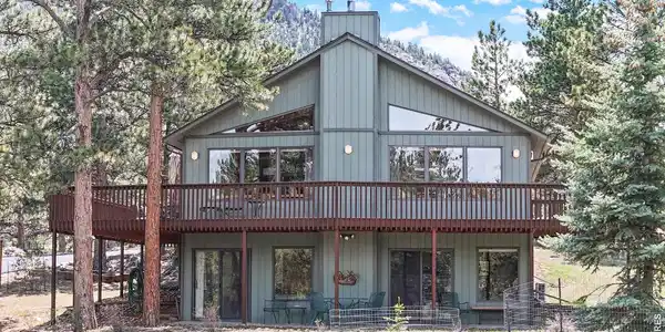 1410 Cedar Lane