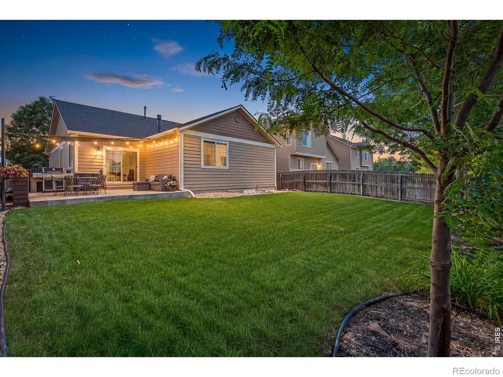 Image 2: Backyard Image 2: Backyard