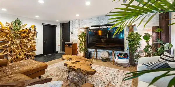 1203 24th Street