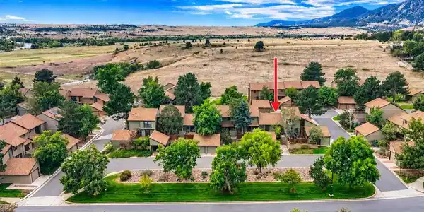 Image 2: Nestled amongst trails and access to everything South Boulder has to offer