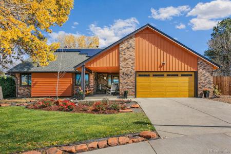 3907 W 104th Place