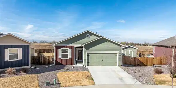 7413 Ellingwood Circle