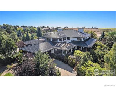 8532 Strawberry Lane