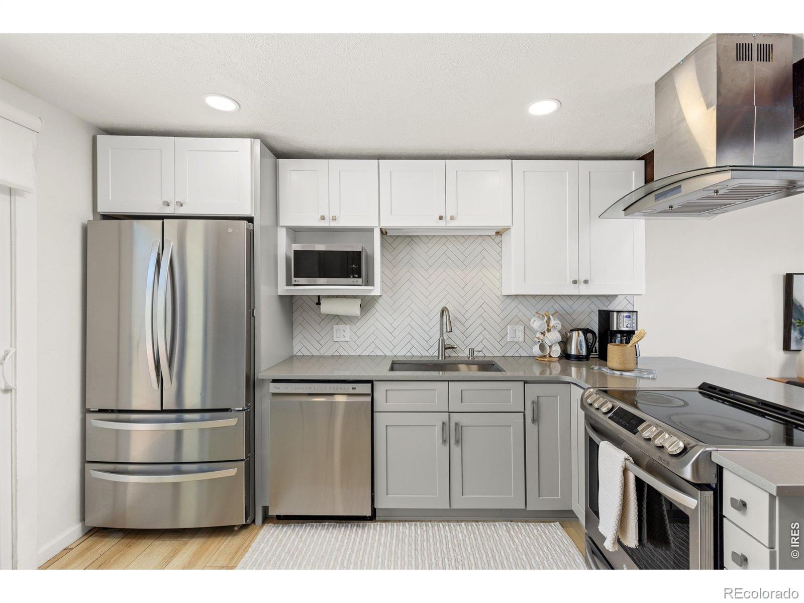 Image 3: The kitchen is beautiful and so well planned out with plenty of storage Image 3: The kitchen is beautiful and so well planned out with plenty of storage