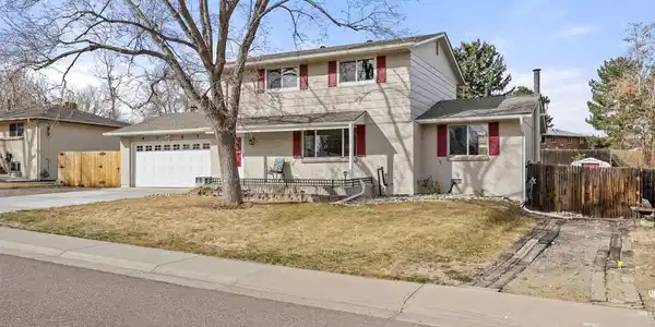 4747 S Oak Court