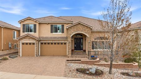 2073 Avery Way