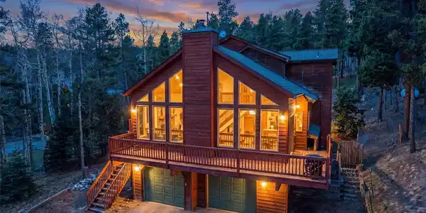 330 Lodgepole Drive