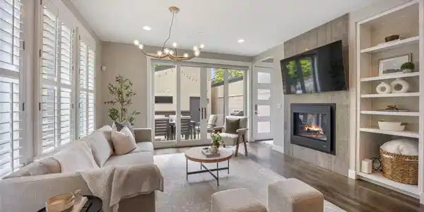 3690 W Byron Place