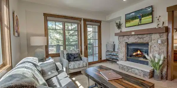 50 Mountain Thunder Drive