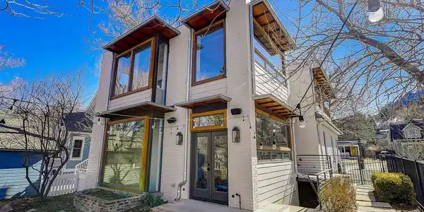 465 Marine Street