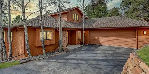 1209 Northridge Court