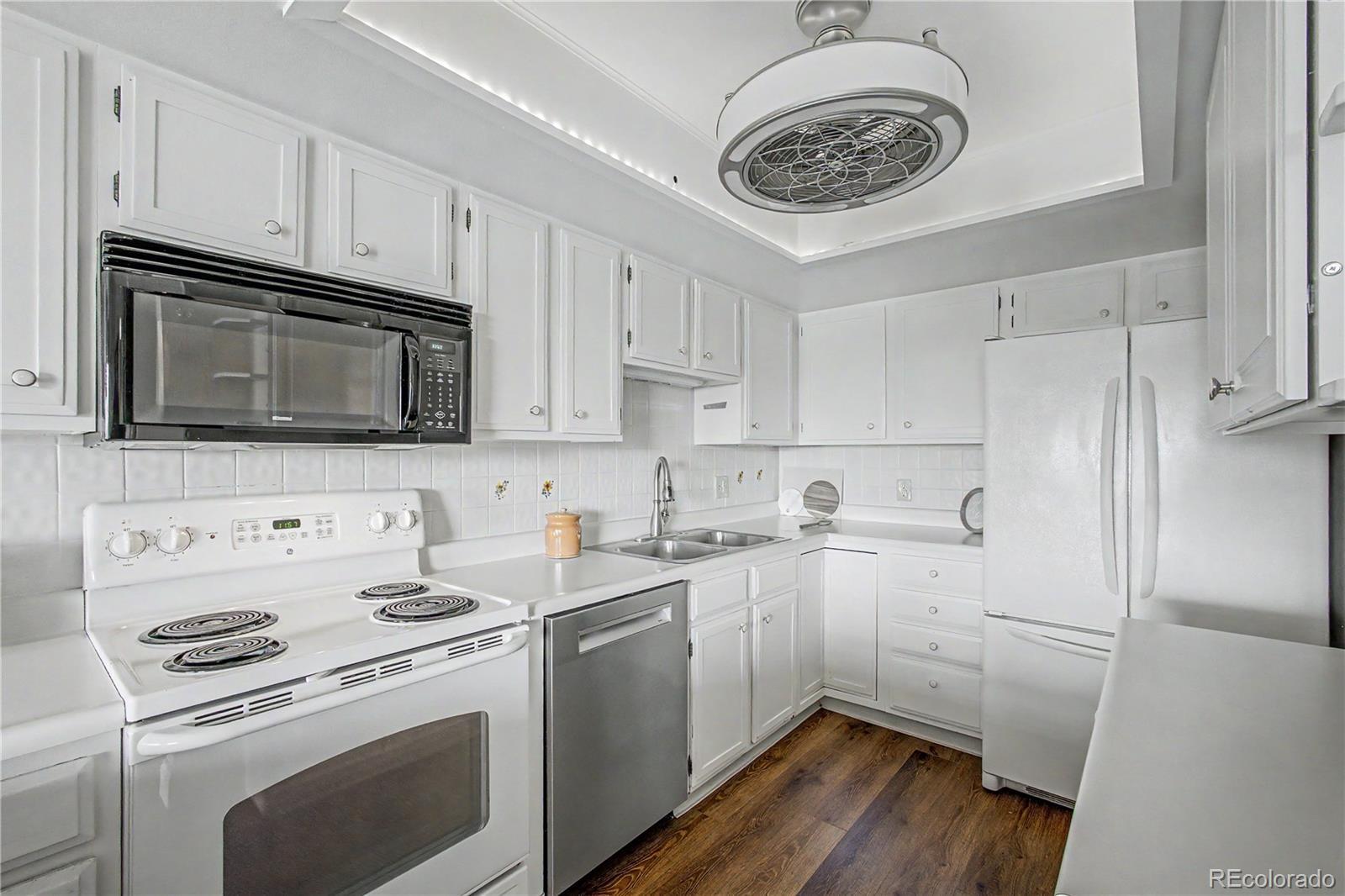 Image 1: Kitchen Image 1: Kitchen
