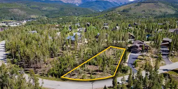 335 Moose Trail