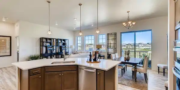 935 W 128th Place