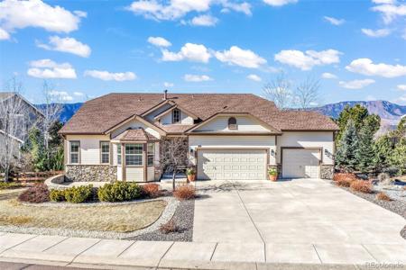 69 Saber Creek Drive