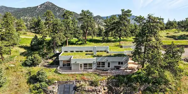 3884 Douglas Mountain Drive