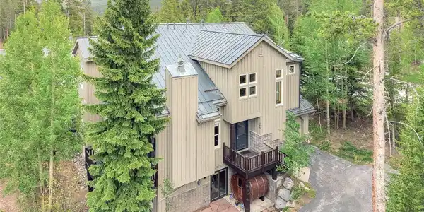 293 Settlers Drive