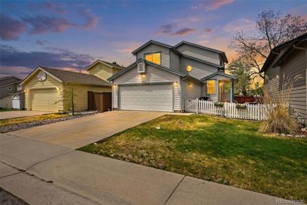 562 Arden Circle