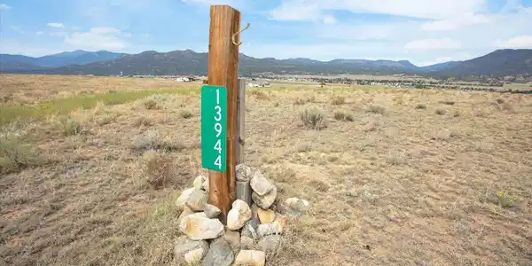 13944 Meadow Lane