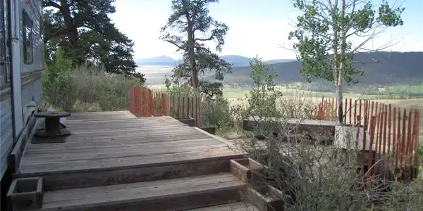 1808 Narrow Gauge Road
