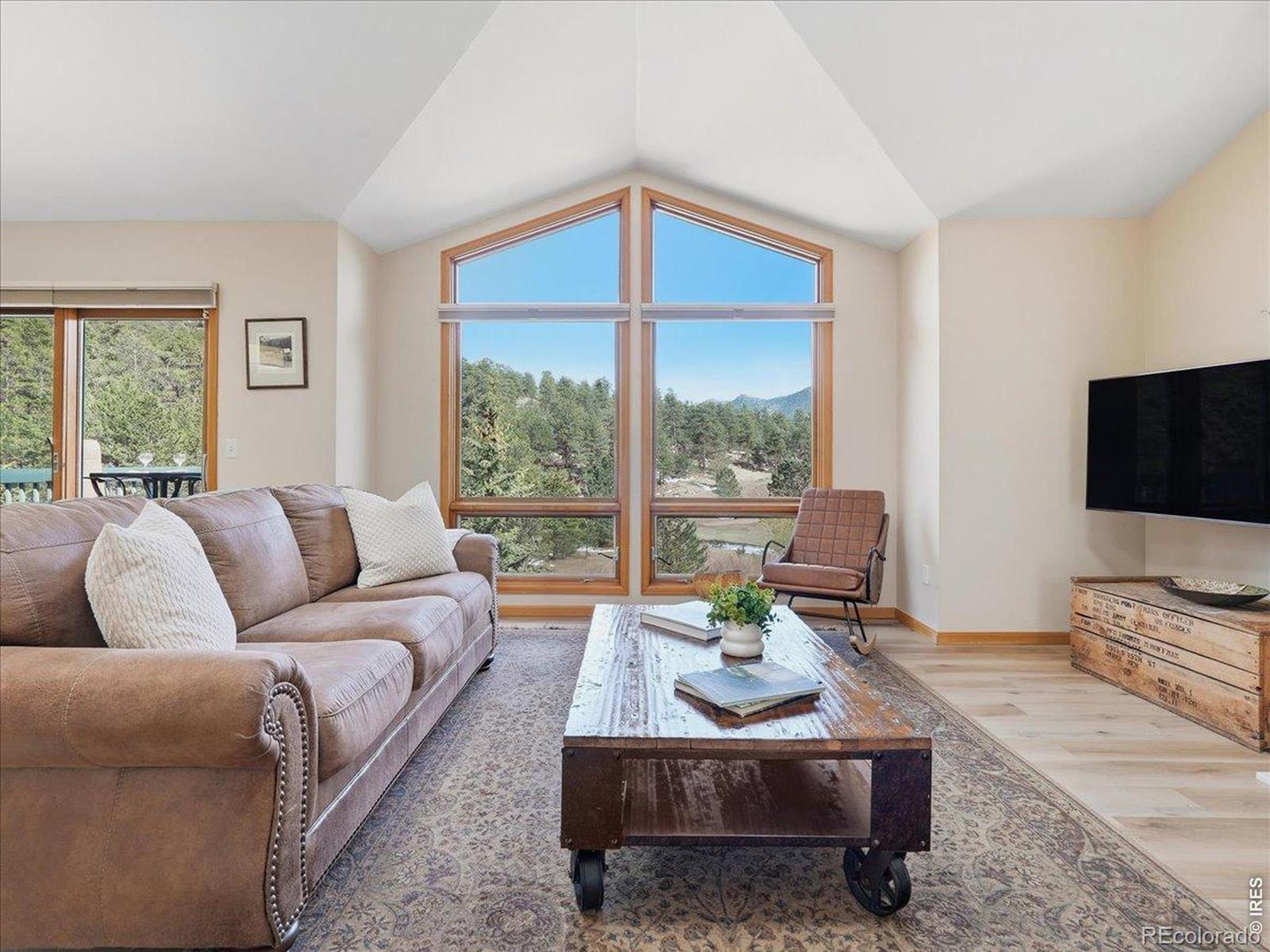Image 2: Expansive windows showcase peaceful views Image 2: Expansive windows showcase peaceful views