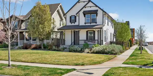 7902 E 49th Place