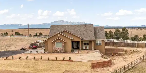 16924 Fletcherville Lane