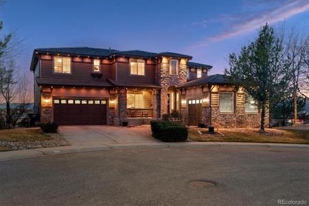 9073 Hunters Way
