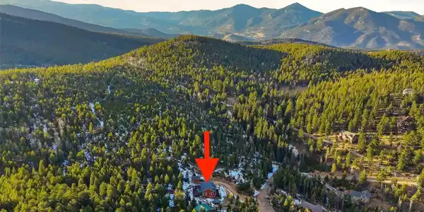 7051 Ski Trail