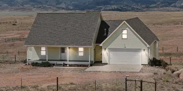 Image 4: Welcome Home to the Ranch - 176 Chuckwagon Lane Livermore, CO  90536