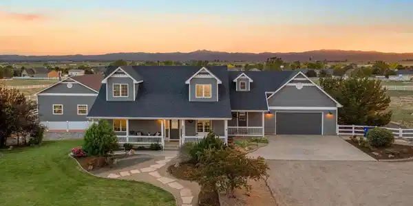 2211 San Miguel Drive