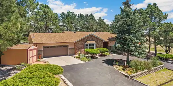 10765 Falling Star Road