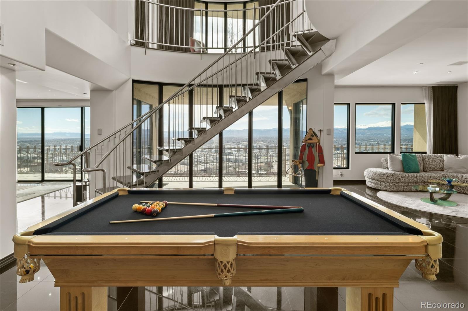 Image 4: Billiards