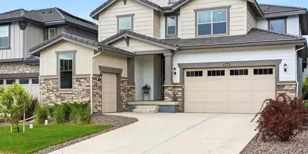 Image 2: 3 car tandem garage + gear bay garage! Image 2: 3 car tandem garage + gear bay garage!