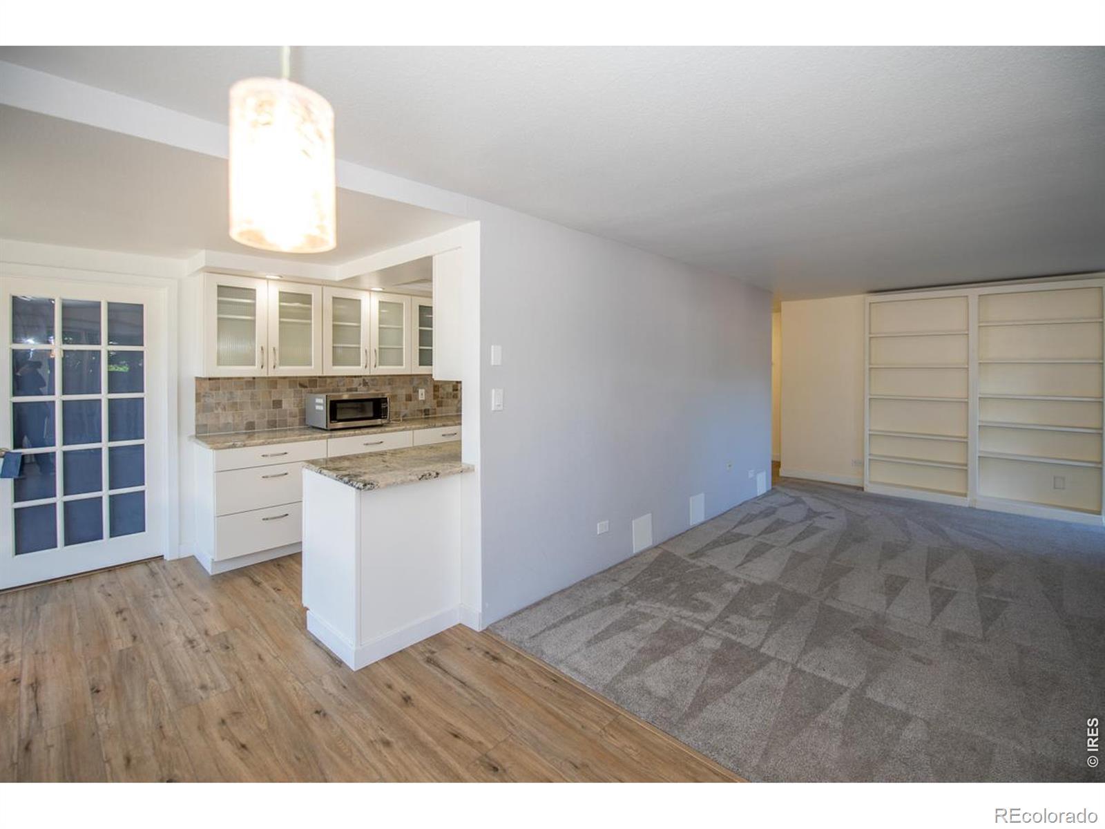 Image 4: Open Floor Plan