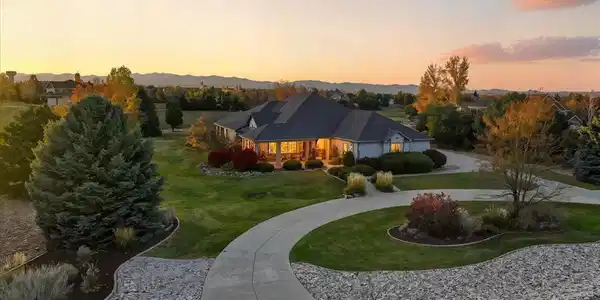 4393 Firehawk Court