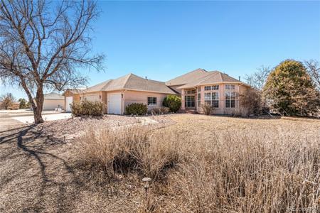 135 S Hacienda Del Sol Drive
