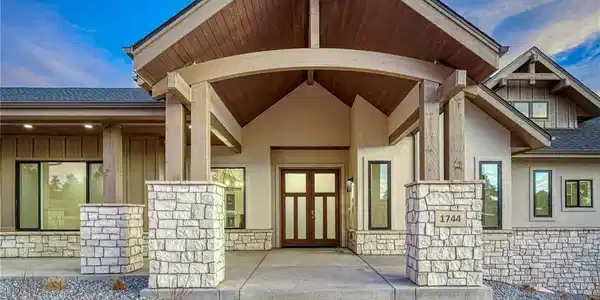 1744 Arrowpoint Court