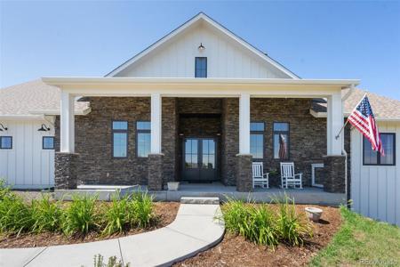 19230 Sixpenny Lane