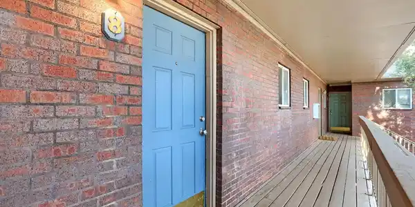 Image 3: Front entry balcony Image 3: Front entry balcony