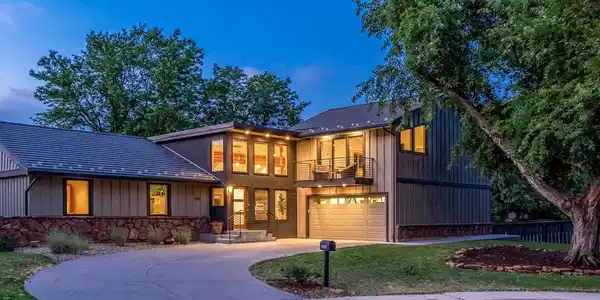2575 Briarwood Drive