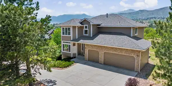 6770 Grey Wolf Court