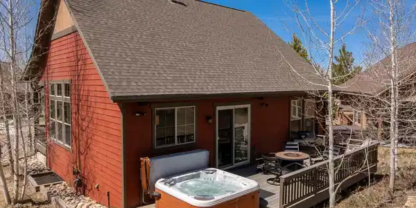 105 Timber Court