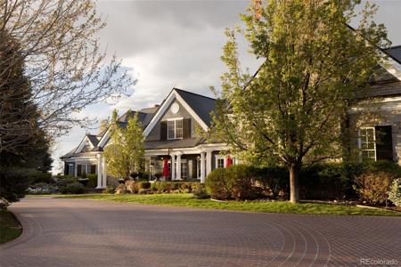 5470 S Highline Circle