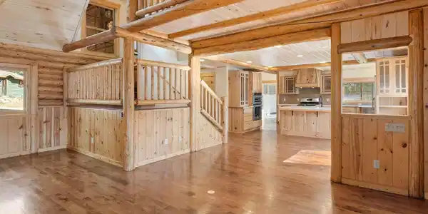 Image 2: Kitchen and family room are the heart of the home Image 2: Kitchen and family room are the heart of the home