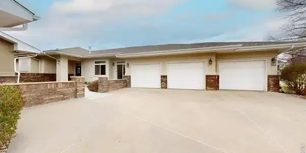 5852 Watson Drive