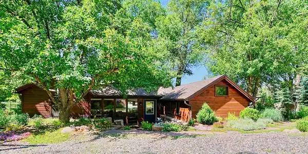 11 Red Gulch Road